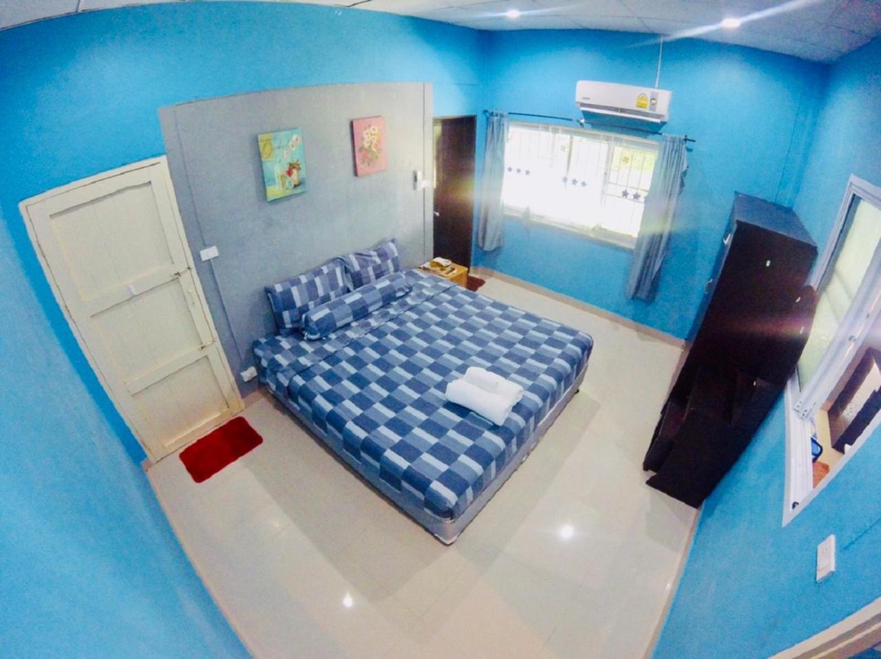 Pasak Holiday Six 2930 Phuket Exterior foto
